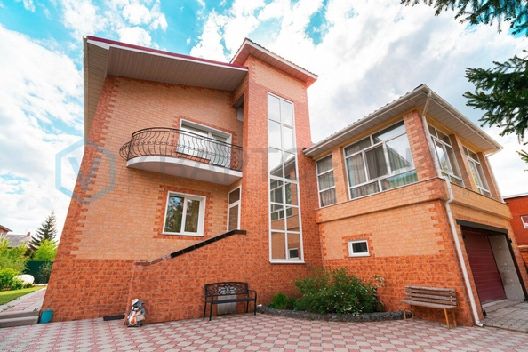 
  Продается дом, 370 м², Омск
. Фото 3.