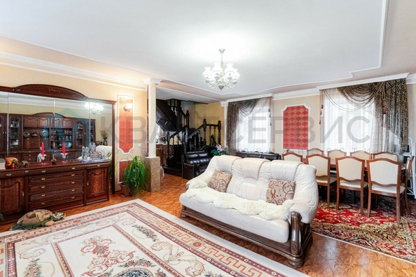 
  Продается дом, 142.2 м², Омск
. Фото 5.