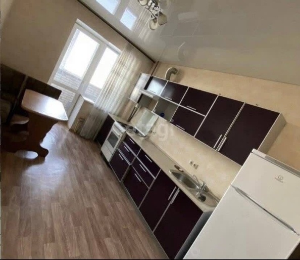 
  Продается 2-комн. квартира, 72.2 м², 25 лет Октября ул, д. 15
. Фото 4.