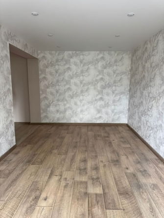 
  Продается 3-комн. квартира, 54.8 м², Космический пр-кт, д. 4
. Фото 3.