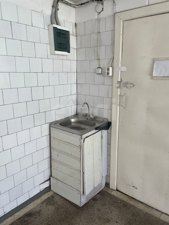 
  Сдается торговая площадь, 12 м², 20-го партсъезда, д. 35
. Фото 2.