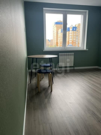 
  Сдается 1-комн. квартира, 37 м², 70 лет Октября ул, д. 3/5
. Фото 2.