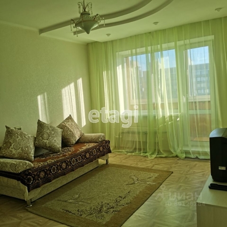 
  Сдается 1-комн. квартира, 37 м², 70 лет Октября ул, д. 22
. Фото 3.