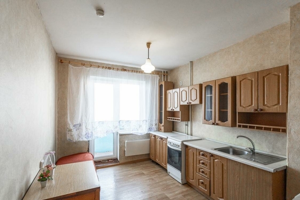 
  Продается 1-комн. квартира, 33.4 м², Малиновского ул, д. 10/1
. Фото 1.