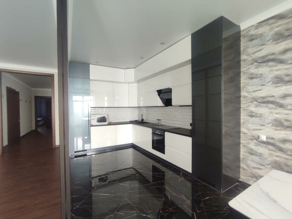 
  Продается 3-комн. квартира, 132.1 м², Тухачевского наб, д. 16
. Фото 2.