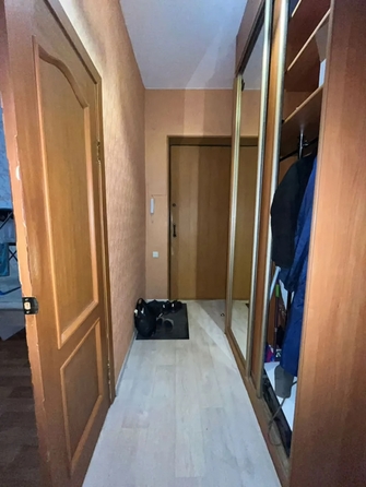 
  Сдается 3-комн. квартира, 65 м², Нефтезаводская ул
. Фото 4.