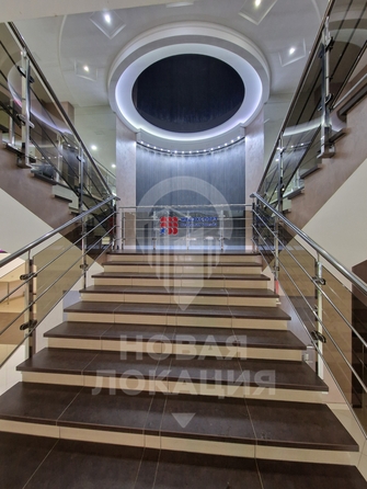 
  Сдается офис 1000 м². Фото 2.