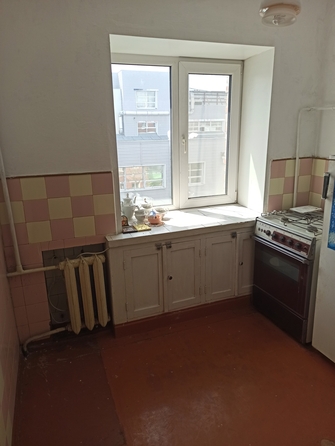 
  Продам 4-комн. квартиру 62.5 м². Фото 7.