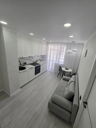
  Продается 1-комн. квартира 36 м², в ЖК Садовый, дом 10. Фото 13.