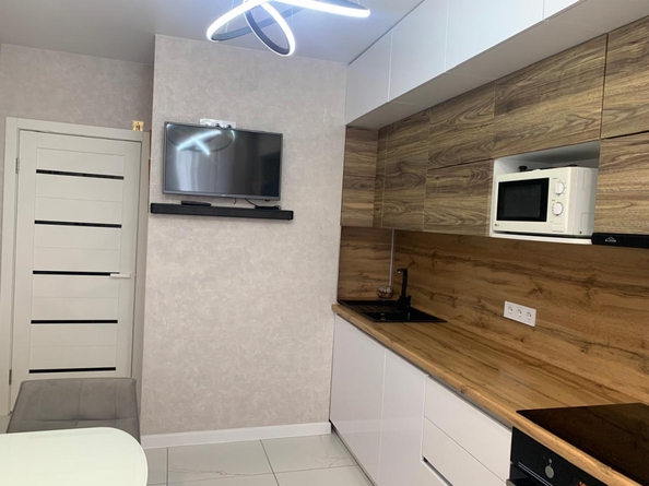 
  Продается 2-комн. квартира 55 м², в ЖК На Поворотной, дом 4. Фото 3.