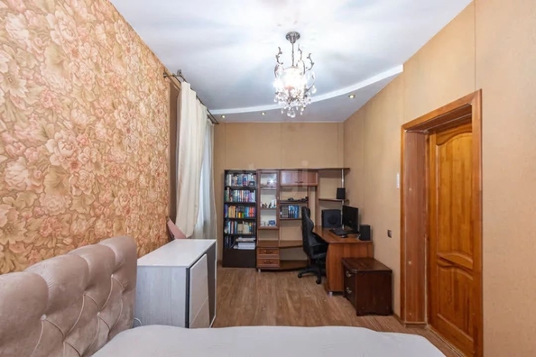 
  Продам 3-комн. квартиру 81.5 м². Фото 7.