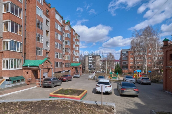 
   Продам 2-комнатную, 65 м², Советская ул, 50

. Фото 6.