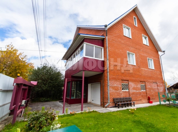 
   Продам коттедж, 506.5 м², Томск

. Фото 1.