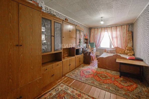 
   Продам 3-комнатную, 67.8 м², Суворова ул, 14

. Фото 3.