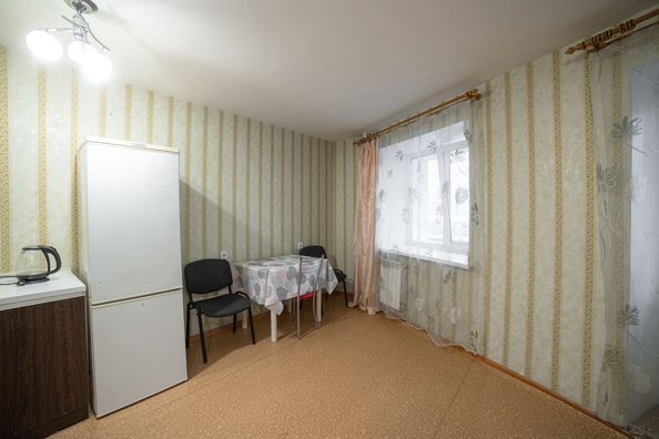 
   Продам 1-комнатную, 37.9 м², Иркутский тракт, 204г

. Фото 4.