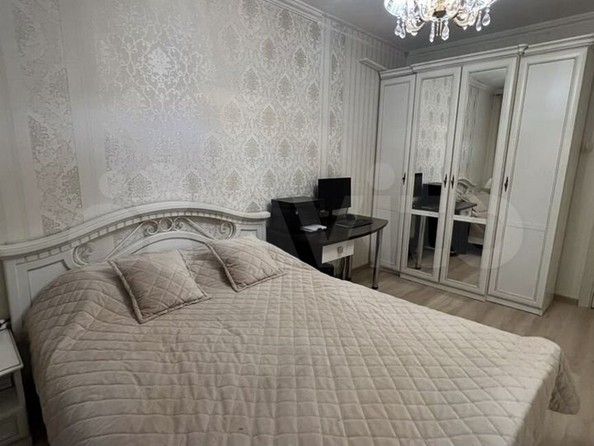 
   Продам 3-комнатную, 81 м², Суворова ул, 14

. Фото 25.