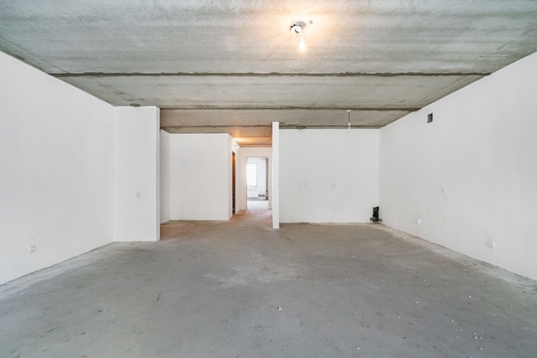 
   Продам 2-комнатную, 93.82 м², Аркадия Иванова ул, 21

. Фото 2.