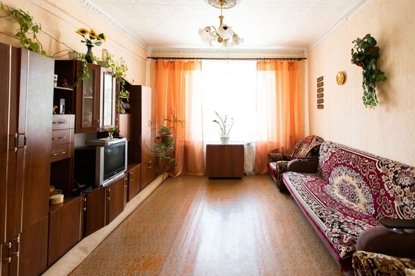 
   Продам 2-комнатную, 55 м², Леонтичука ул, 6

. Фото 2.
