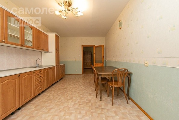 
   Продам 3-комнатную, 113.4 м², Дзержинского ул, 62

. Фото 15.