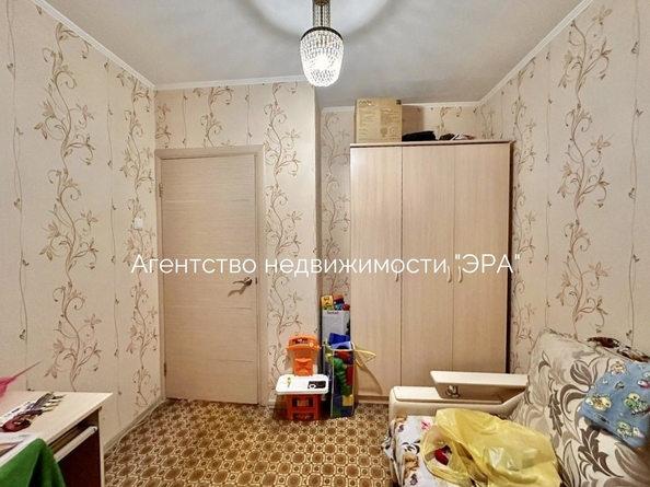
   Продам 4-комнатную, 70.8 м², Сибирская ул, 108

. Фото 4.