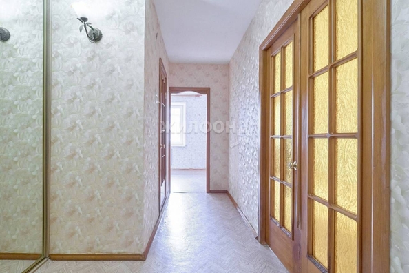 
   Продам 1-комнатную, 36.9 м², Сергея Лазо ул, 25

. Фото 2.