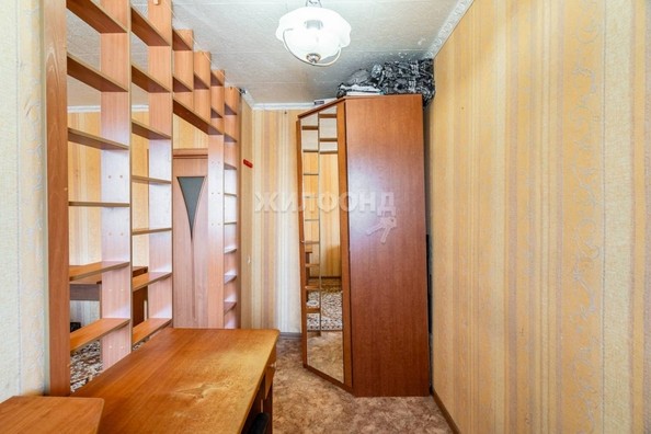 
   Продам 2-комнатную, 23 м², Полины Осипенко ул, 31А

. Фото 4.