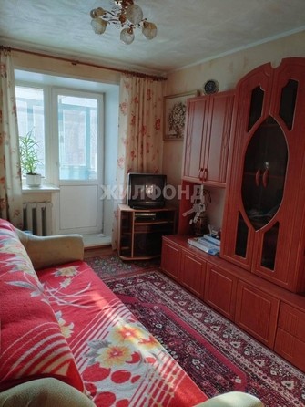 
   Продам 3-комнатную, 60 м², Иркутский тракт, 128

. Фото 1.