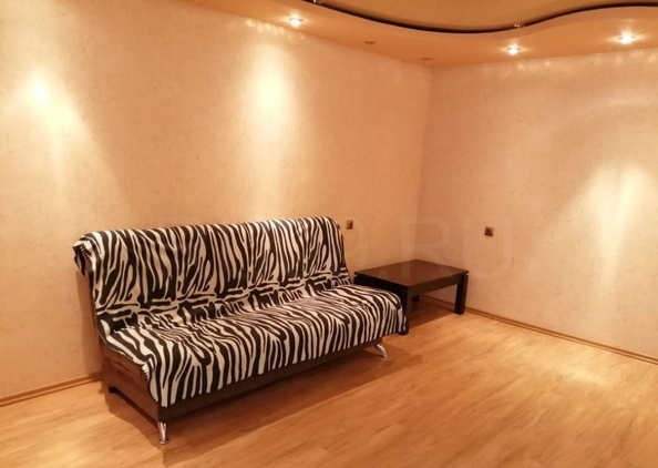 
  Продается 2-комн. квартира, 67 м², Ивана Черных ул, д. 14
. Фото 8.