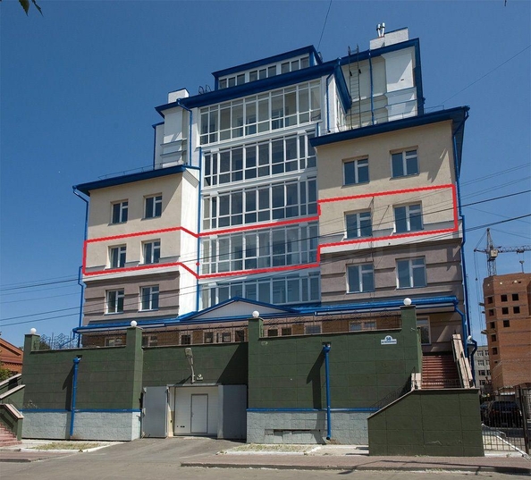 
  Продается 4-комн. квартира, 197 м², Белинского ул, д. 50
. Фото 1.
