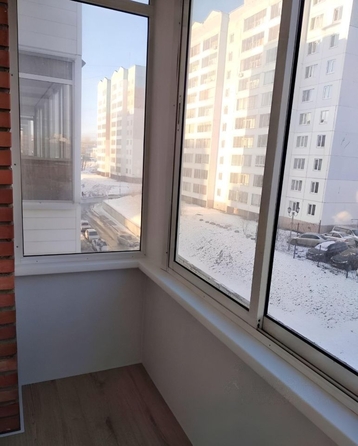 
   Продам 1-комнатную, 35.8 м², Ленская ул, 49

. Фото 2.