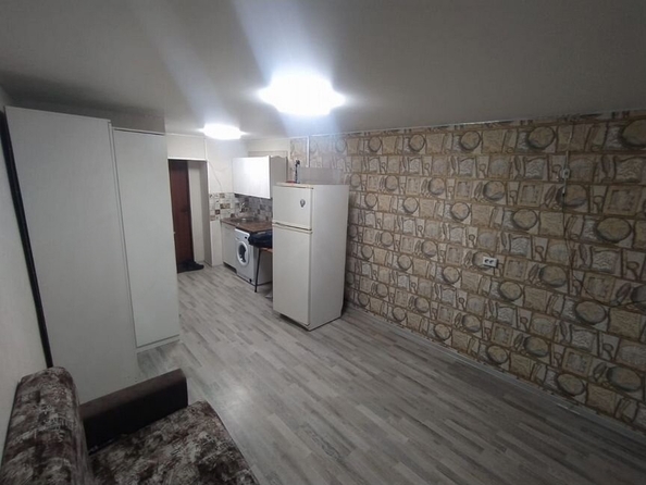 
   Продам студию, 18 м², Вершинина ул, 52

. Фото 1.