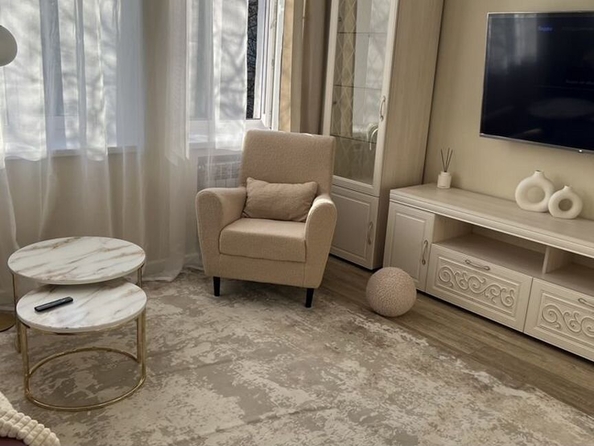 
  Продается 2-комн. квартира, 53 м², Свердлова ул, д. 5
. Фото 4.