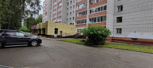 
   Продам помещение свободного назначения, 308.8 м², Академический пр-кт, 17

. Фото 2.