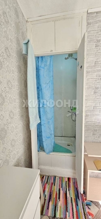 
   Продам 1-комнатную, 13 м², Кольцевой проезд, 33/1

. Фото 9.