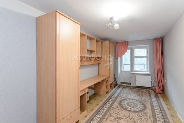 
   Продам 3-комнатную, 79.4 м², Сибирская ул, 115

. Фото 19.