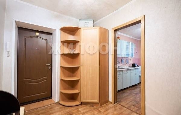 
   Продам 2-комнатную, 52.7 м², Октябрьская ул, 91а

. Фото 5.