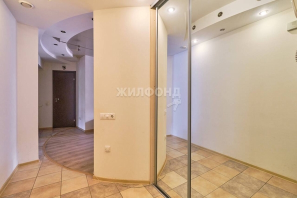 
   Продам 3-комнатную, 76.4 м², Красноармейская ул, 151/1

. Фото 7.