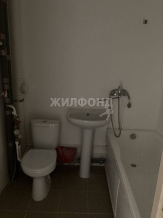 
   Продам 1-комнатную, 37 м², Королёва ул, 14

. Фото 6.