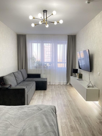 
   Продам 1-комнатную, 35 м², Солнечная (Апрель Поселок тер.) ул, 4

. Фото 7.