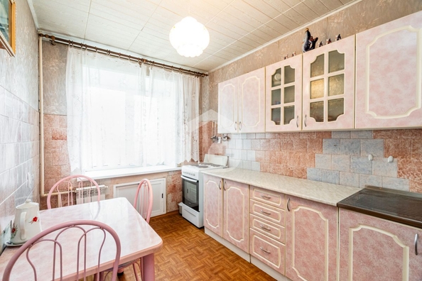 
   Продам 3-комнатную, 64 м², Междугородная ул, 28

. Фото 5.