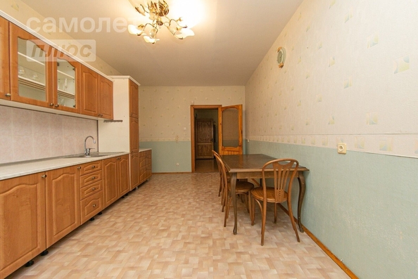 
   Продам 3-комнатную, 113.4 м², Дзержинского ул, 62

. Фото 4.