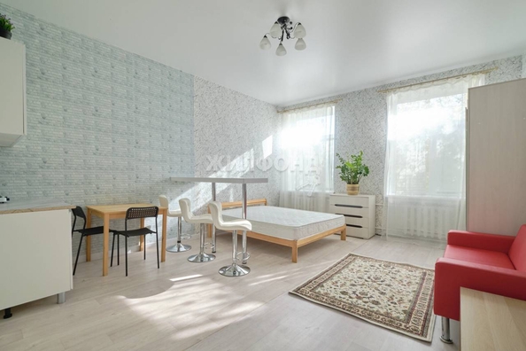 
   Продам 1-комнатную, 29.6 м², Шевченко ул, 4Б

. Фото 1.