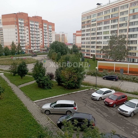 
   Продам 1-комнатную, 25.9 м², Павла Нарановича ул, 3

. Фото 13.