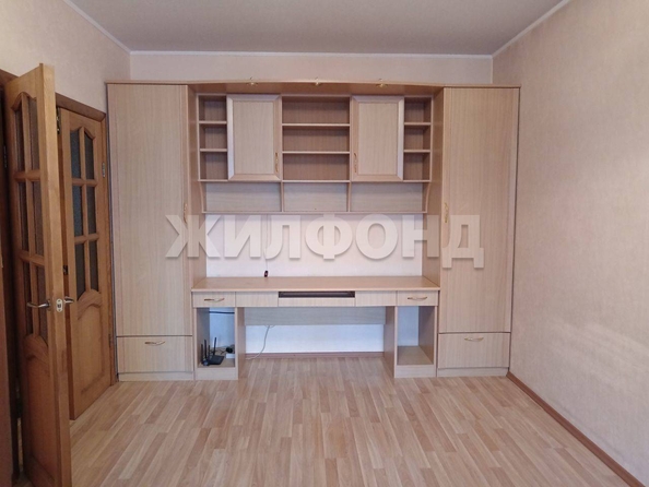 
   Продам 2-комнатную, 55.4 м², 79 Гвардейской Дивизии ул, 9в

. Фото 4.