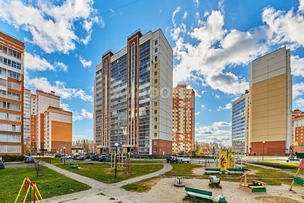 
   Продам 3-комнатную, 84.3 м², Герасименко ул, 1/17

. Фото 23.