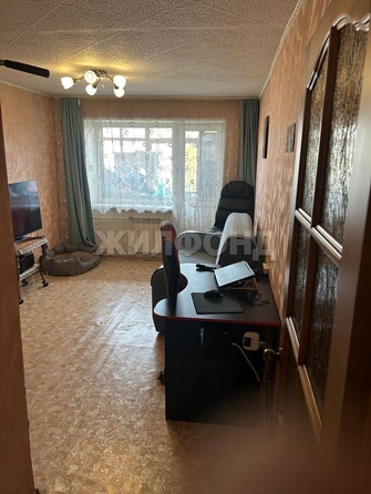 
   Продам 3-комнатную, 51.4 м², Алтайская ул, 105

. Фото 1.