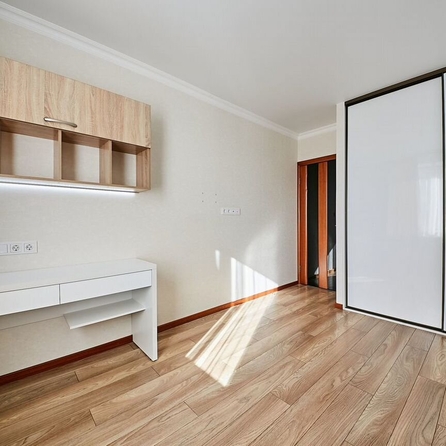 
   Продам 3-комнатную, 84.3 м², Герасименко ул, 1/17

. Фото 8.