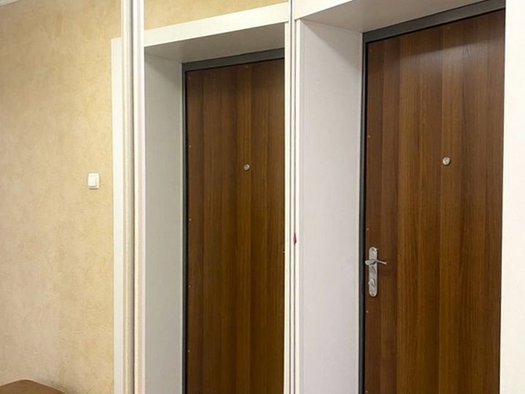 
  Продается 1-комн. квартира, 40.8 м², Бердская ул, д. 5
. Фото 9.