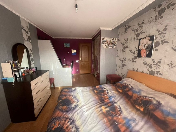 
  Продается 4-комн. квартира, 116 м², Большая Подгорная ул, д. 40
. Фото 2.