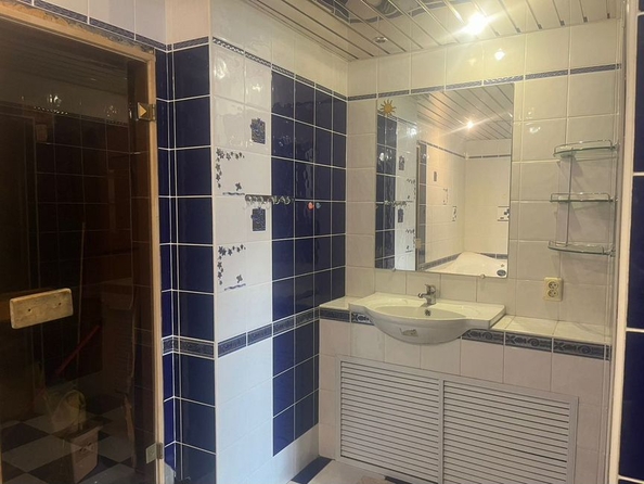 
  Продается 4-комн. квартира, 116 м², Большая Подгорная ул, д. 40
. Фото 18.